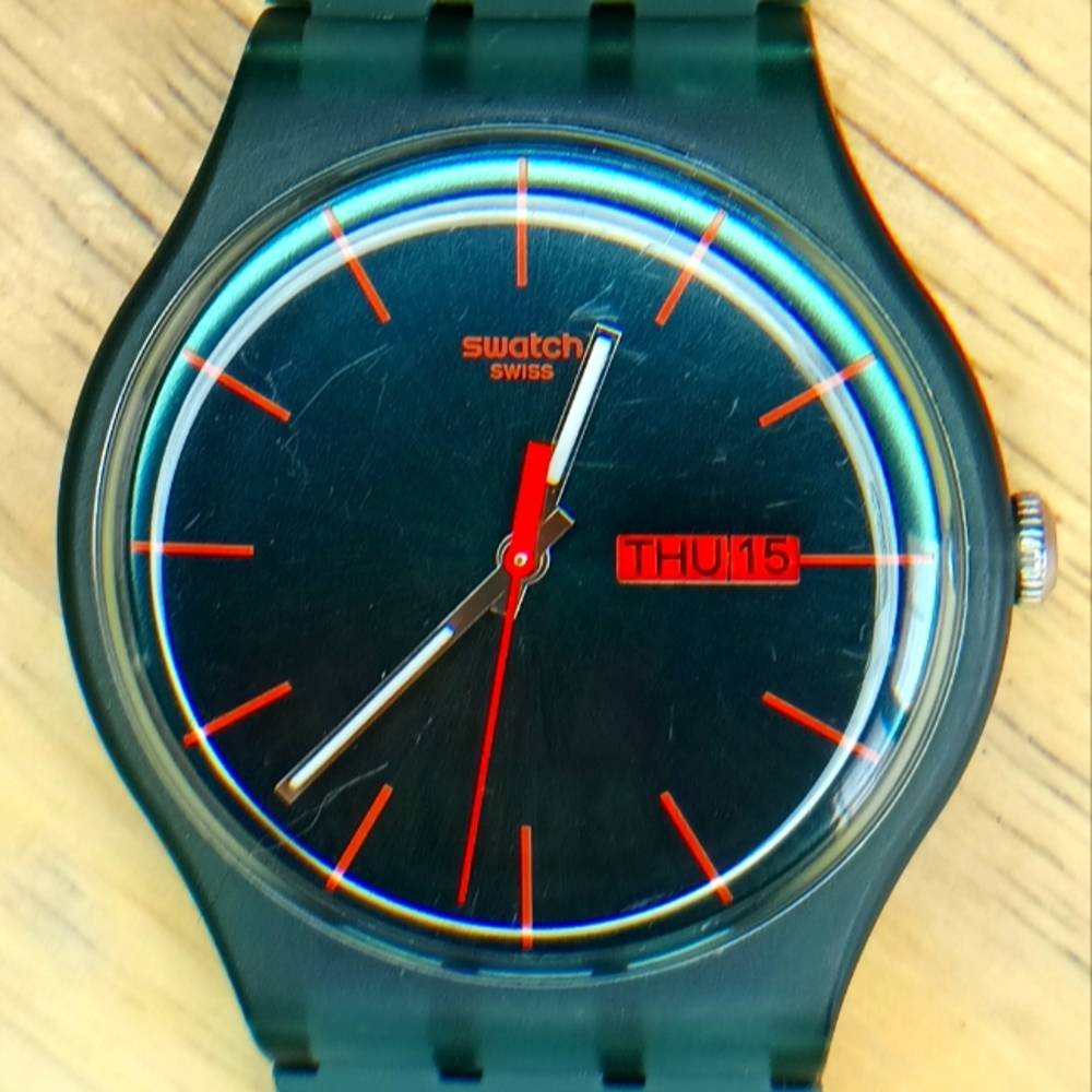 X Swatch Petrol 41mm case. Swiss, 3 hand movement, day and date. Original band